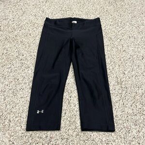 Under Armour Cropped 18" Black Leggings